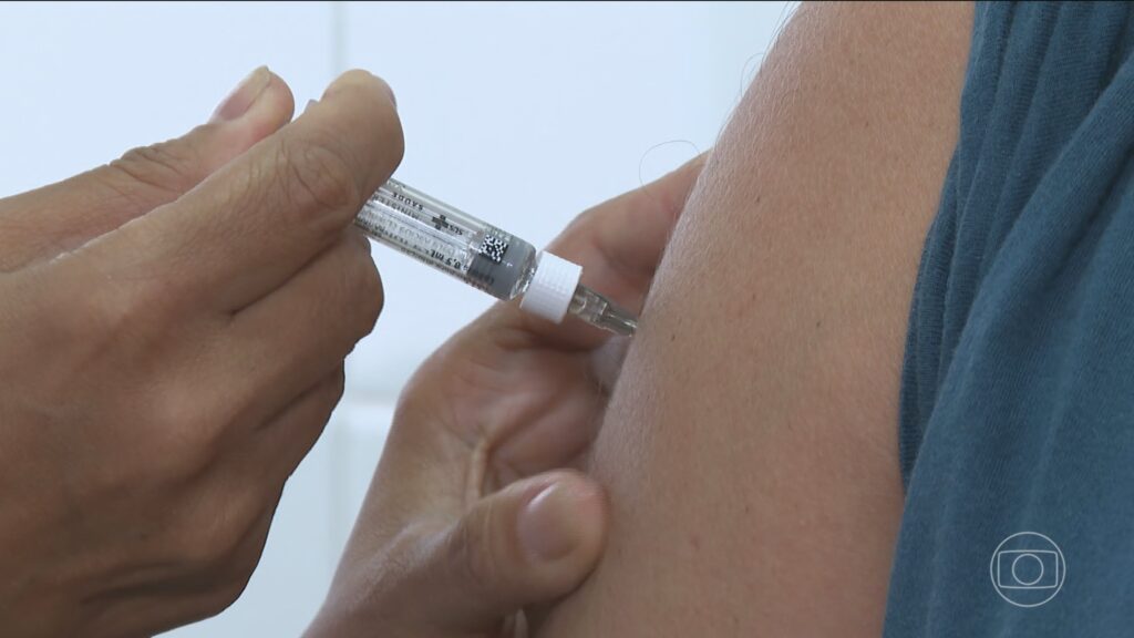 Minas Gerais Inicia Aplicação da Vacina Contra Chikungunya do Instituto Butantan Minas Gerais Inicia Aplicação da Vacina Contra Chikungunya do Instituto Butantan