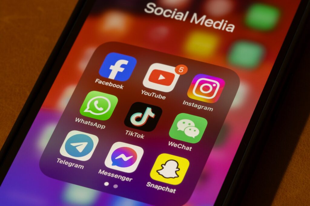 Redes Sociais se Tornam Palco de Pré-Campanha em Minas Gerais