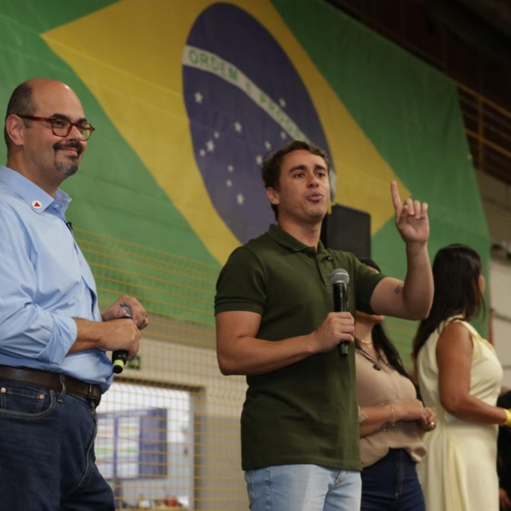 Simões e Nikolas Iniciam Agendas pelo Interior de MG: Rumo à Pré-Campanha? Simões e Nikolas Iniciam Agendas pelo Interior de MG: Rumo à Pré-Campanha?