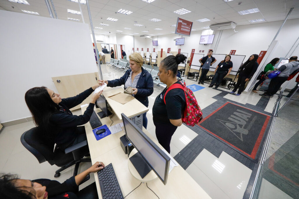 UAI Contagem no Shopping do Avião: Novos Serviços de Trânsito para a População UAI Contagem no Shopping do Avião: Novos Serviços de Trânsito para a População