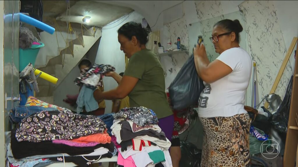 Voluntários em Juiz de Fora: apoio fundamental após tragédia Voluntários em Juiz de Fora: apoio fundamental após tragédia