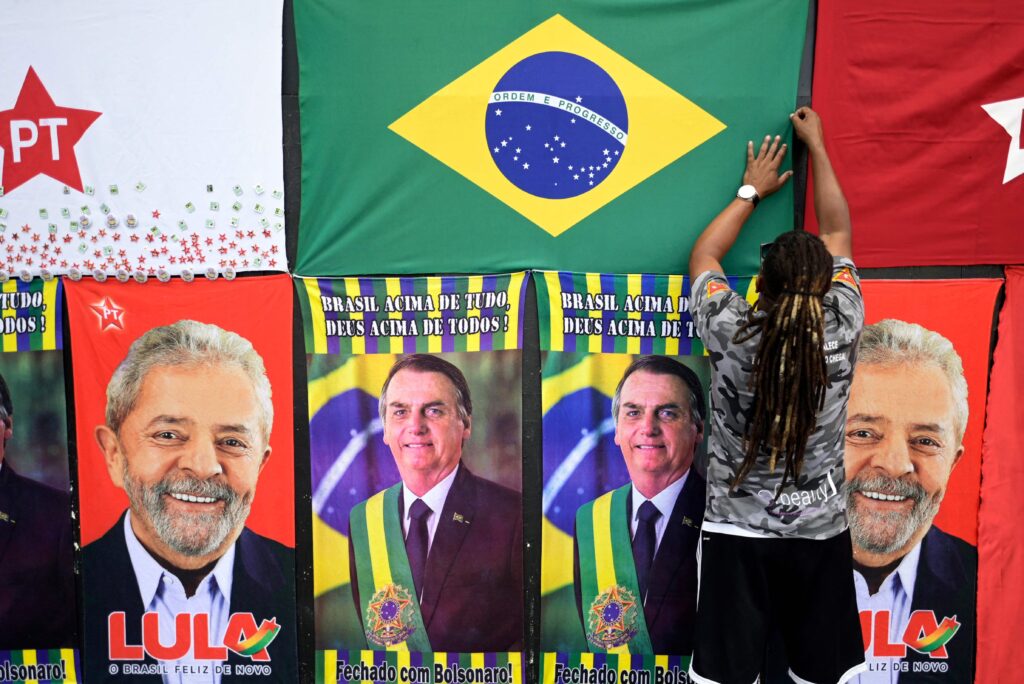 A Polarização do Voto: Entre Lulismo e Bolsonarismo, Uma Análise Crítica A Polarização do Voto: Entre Lulismo e Bolsonarismo, Uma Análise Crítica