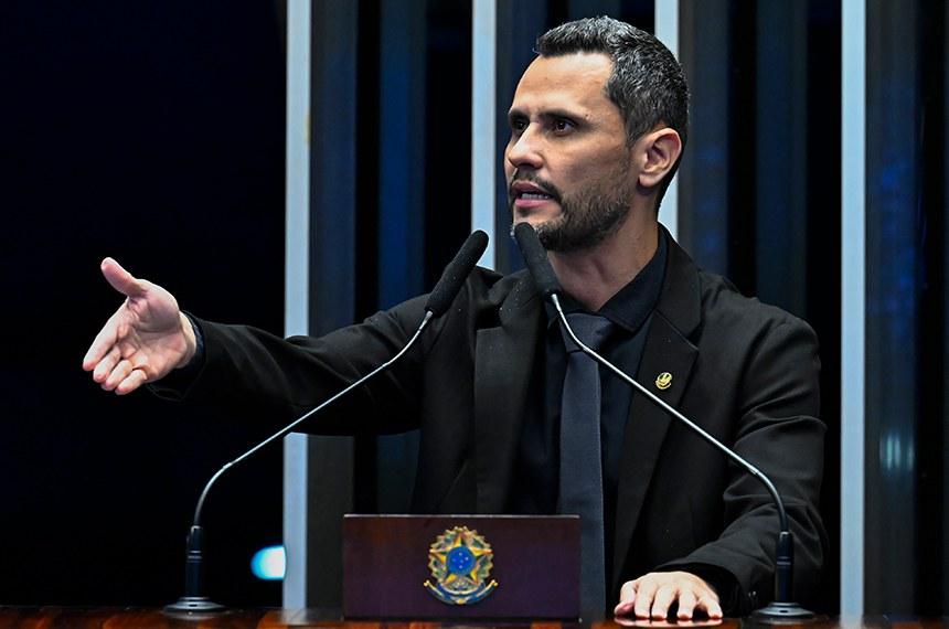 Cleitinho Domina Cenários para o Governo de Minas Gerais em Nova Pesquisa Cleitinho Domina Cenários para o Governo de Minas Gerais em Nova Pesquisa