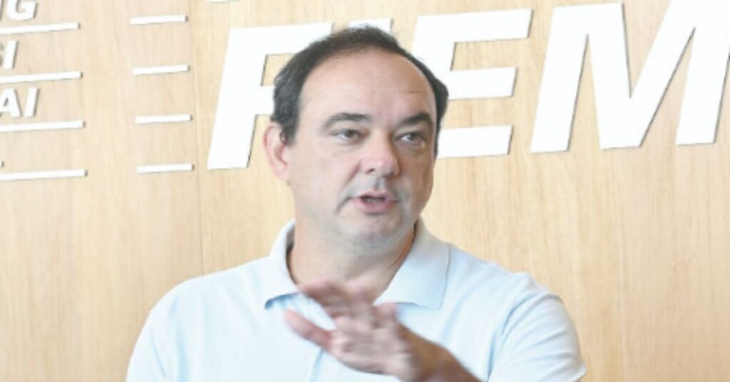 Flávio Roscoe Confirma Filiação ao PL e Ganha Destaque no Cenário Político Mineiro Flávio Roscoe Confirma Filiação ao PL e Ganha Destaque no Cenário Político Mineiro