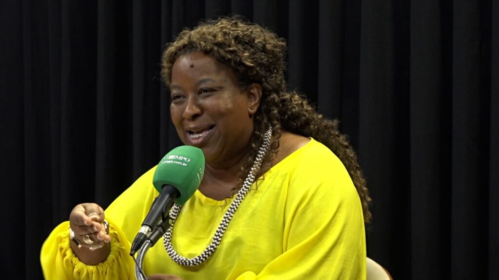 Ministra Macaé Evaristo Se Reúne com Lula Para Oficializar Saída do Ministério