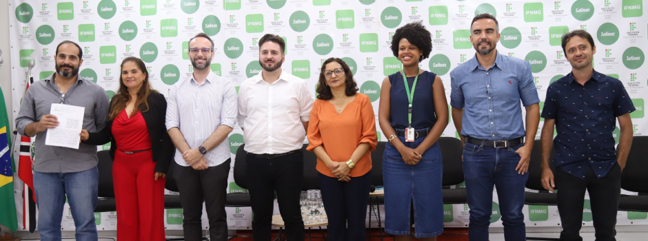 Nova Era para a Cachaça: Centro de Referência Inaugurado em Salinas Nova Era para a Cachaça: Centro de Referência Inaugurado em Salinas
