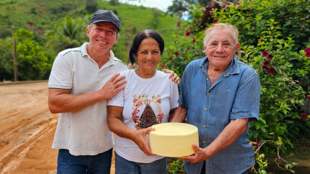Queijo Artesanal do Vale do Suaçuí: Regulamentação Abre Portas para o Mercado Nacional Queijo Artesanal do Vale do Suaçuí: Regulamentação Abre Portas para o Mercado Nacional