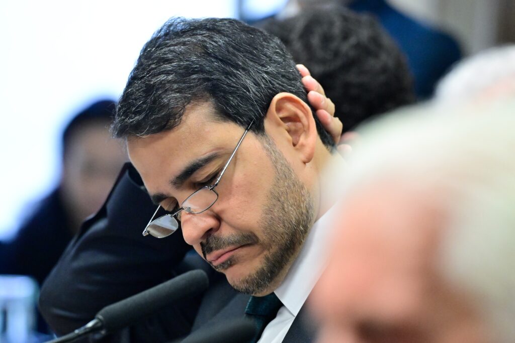 Após Derrota, Messias Recebe Apoio no Senado – Análise da Indicação ao STF Após Derrota, Messias Recebe Apoio no Senado - Análise da Indicação ao STF