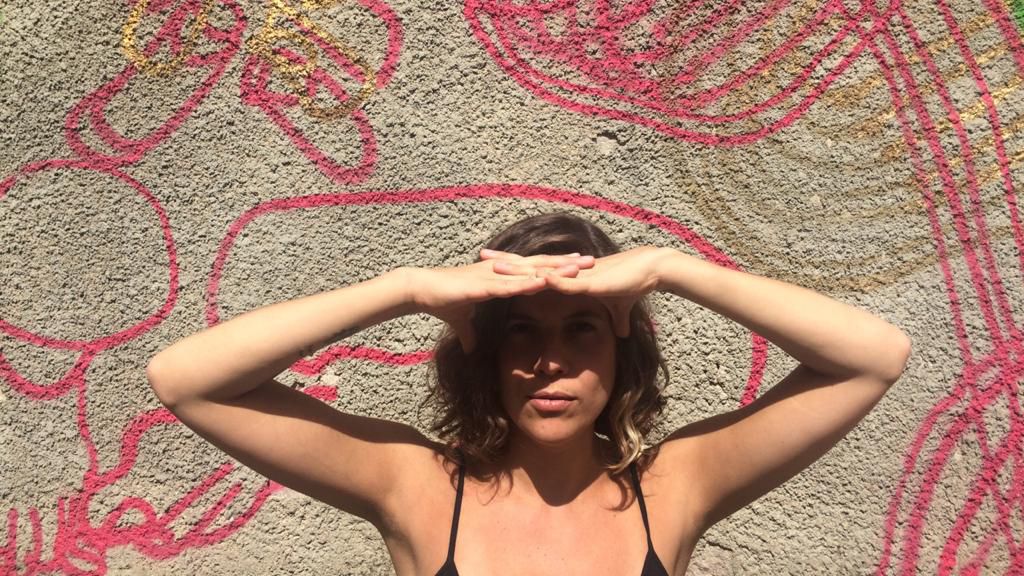Brisa Marques: ‘Desejo Aleijar Cada Vez Mais Minhas Obras’ – Uma Perspectiva Cultural e Inclusiva Brisa Marques: 'Desejo Aleijar Cada Vez Mais Minhas Obras' - Uma Perspectiva Cultural e Inclusiva
