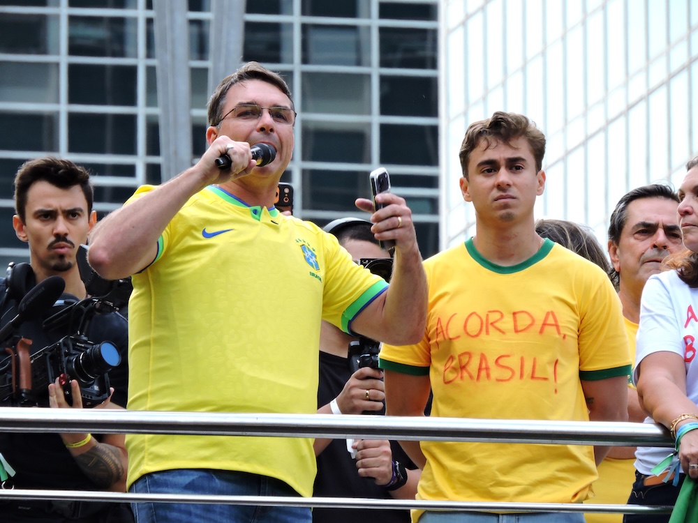 Candidaturas do PL em MG: Estrategia para Flávio Bolsonaro Derrotar o PT Candidaturas do PL em MG: Estrategia para Flávio Bolsonaro Derrotar o PT