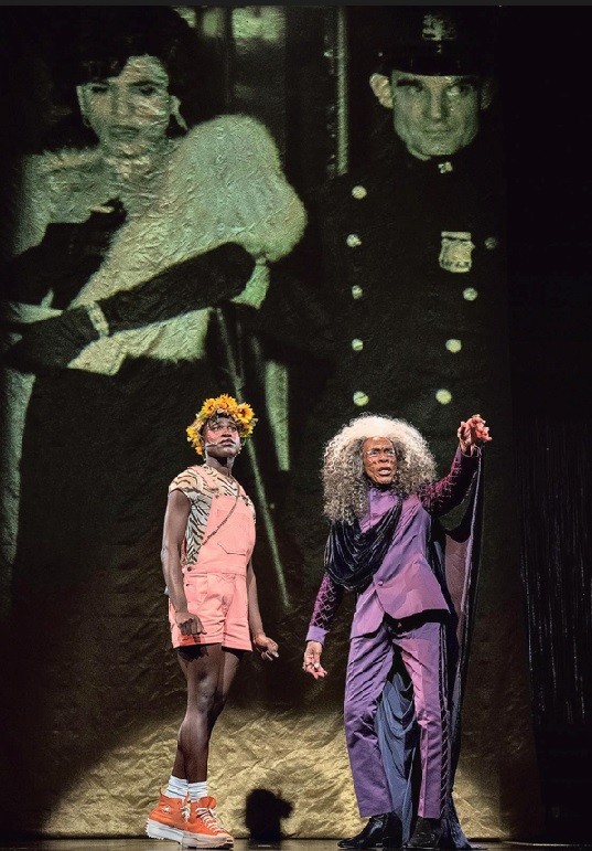 Celebrities como Obama e Kim Kardashian: O Novo Rumo da Broadway em 2024 Celebrities como Obama e Kim Kardashian: O Novo Rumo da Broadway em 2024
