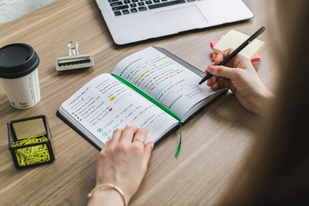 Concurso IFMG para Professores: Salários de até R$ 4.564,56 e Inscrições Abertas
