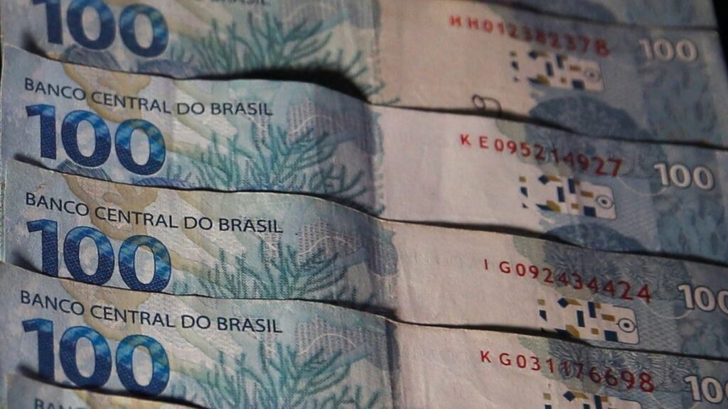 Crescimento da Economia Brasileira em 2024: Expectativas e Desafios Crescimento da Economia Brasileira em 2024: Expectativas e Desafios