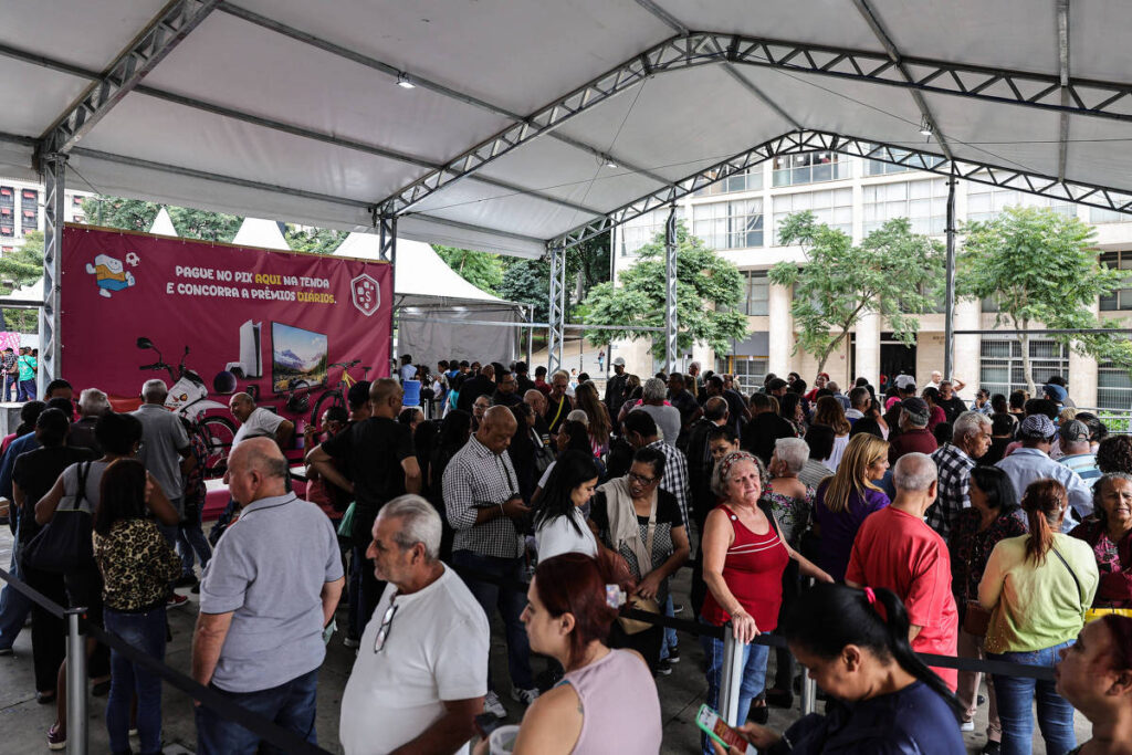 Feirão da Serasa: Descontos de até 99% em Dívidas até Quarta-feira Feirão da Serasa: Descontos de até 99% em Dívidas até Quarta-feira