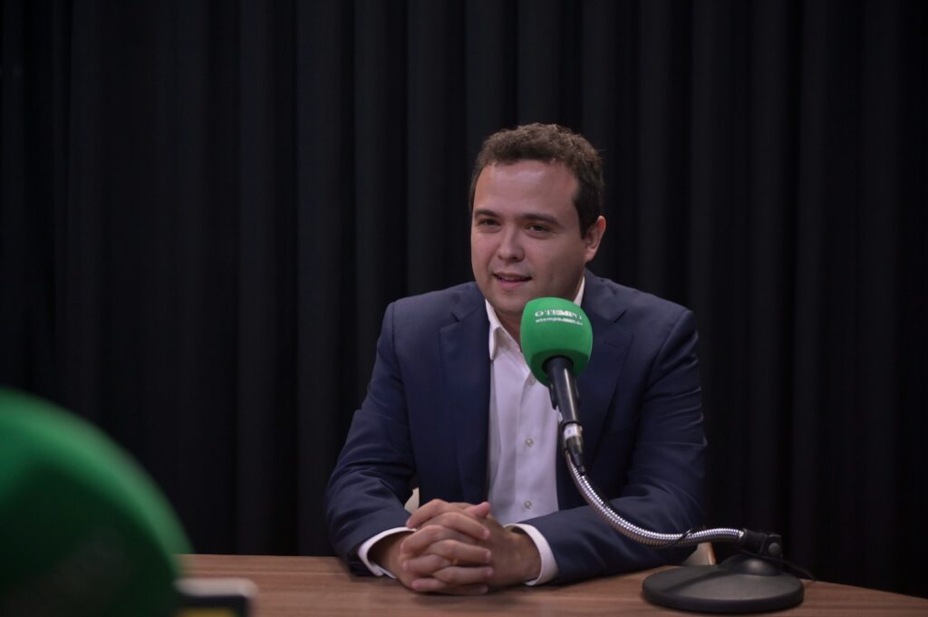 Filiação de Rodrigo Pacheco ao PSB é um marco histórico, afirma presidente do partido Filiação de Rodrigo Pacheco ao PSB é um marco histórico, afirma presidente do partido