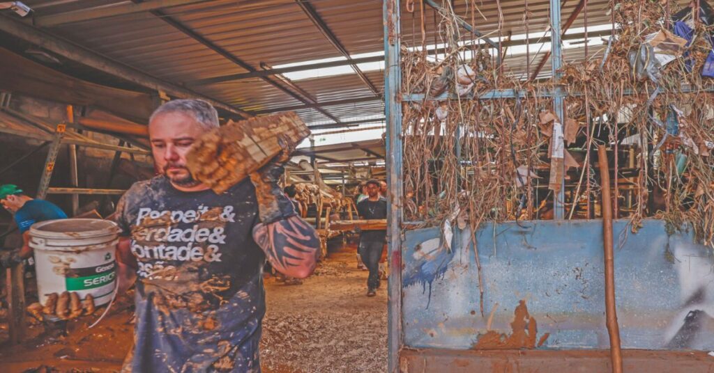 Fundo de Crédito Sem Juros Auxilia Comerciantes de Ubá Após Enchentes Fundo de Crédito Sem Juros Auxilia Comerciantes de Ubá Após Enchentes