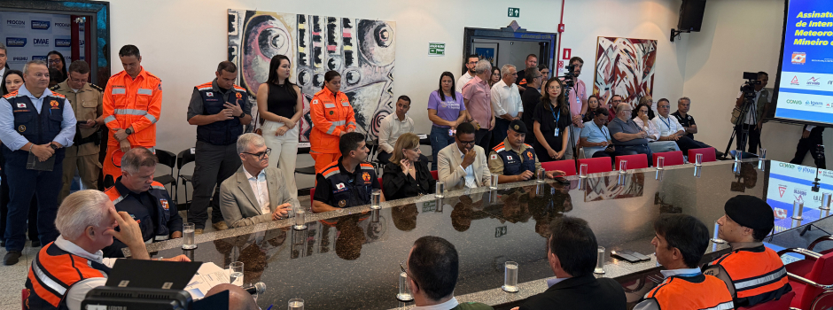 Governo de Minas Gerais Assina Protocolo para Radar Meteorológico em Uberlândia Governo de Minas Gerais Assina Protocolo para Radar Meteorológico em Uberlândia
