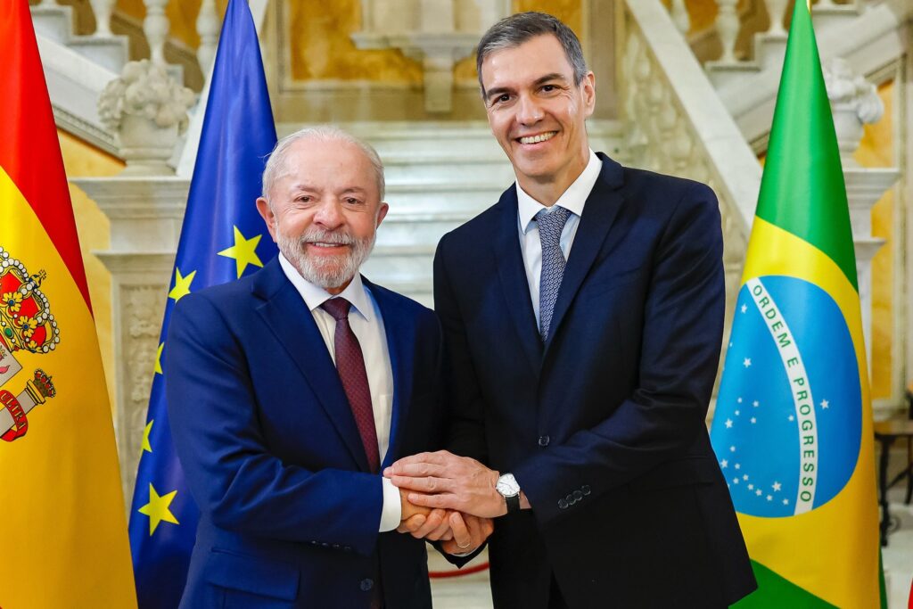 Lula Participa de Fórum Internacional pela Democracia em Barcelona