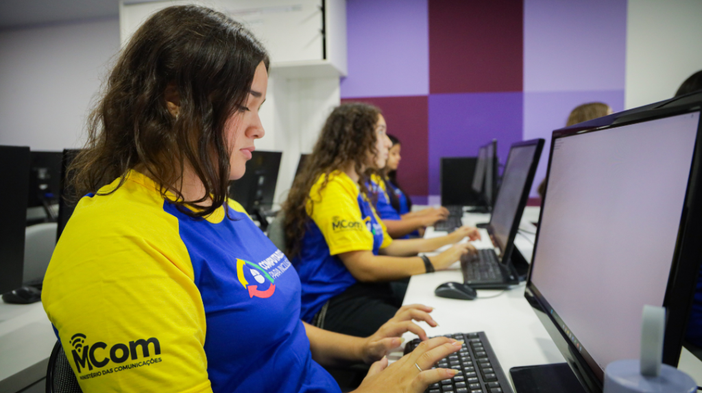 Minas Gerais: 19 Mil Formados em Novas Tecnologias pelo Programa do Ministério das Comunicações Minas Gerais: 19 Mil Formados em Novas Tecnologias pelo Programa do Ministério das Comunicações