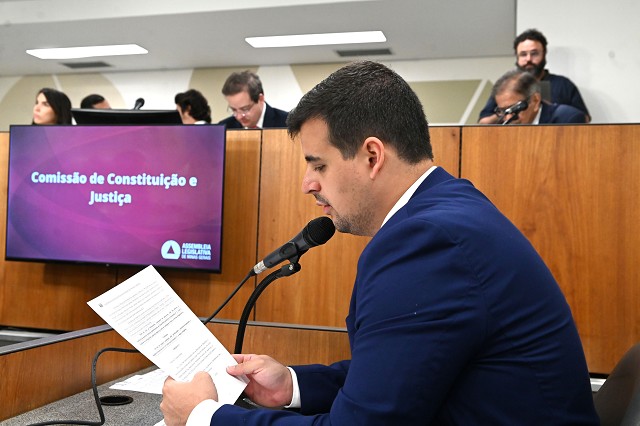 Minas Gerais Avança em Pesquisa de Polilaminina para Lesão Medular Minas Gerais Avança em Pesquisa de Polilaminina para Lesão Medular