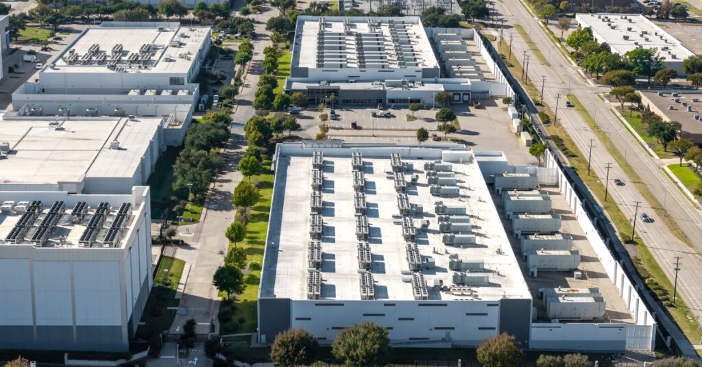 Minas Gerais: Um Potencial Promissor para Investimentos em Saúde e Data Centers Minas Gerais: Um Potencial Promissor para Investimentos em Saúde e Data Centers