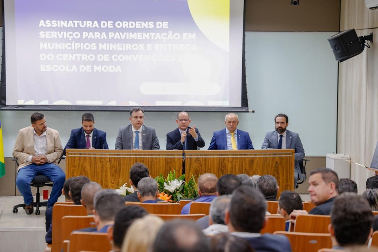 Norte de Minas Recebe R$ 70,5 Milhões em Investimentos para Infraestrutura e Desenvolvimento Norte de Minas Recebe R$ 70,5 Milhões em Investimentos para Infraestrutura e Desenvolvimento