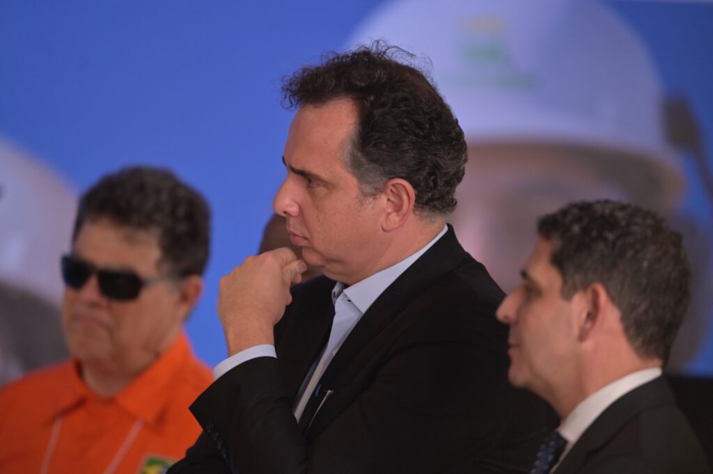 Pacheco ainda não confirma candidatura ao governo de Minas após filiação ao PSB Pacheco ainda não confirma candidatura ao governo de Minas após filiação ao PSB