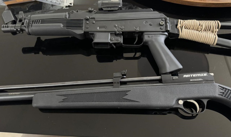 Polícia Federal desmantela esquema de tráfico de peças de armas em Minas Gerais Polícia Federal desmantela esquema de tráfico de peças de armas em Minas Gerais