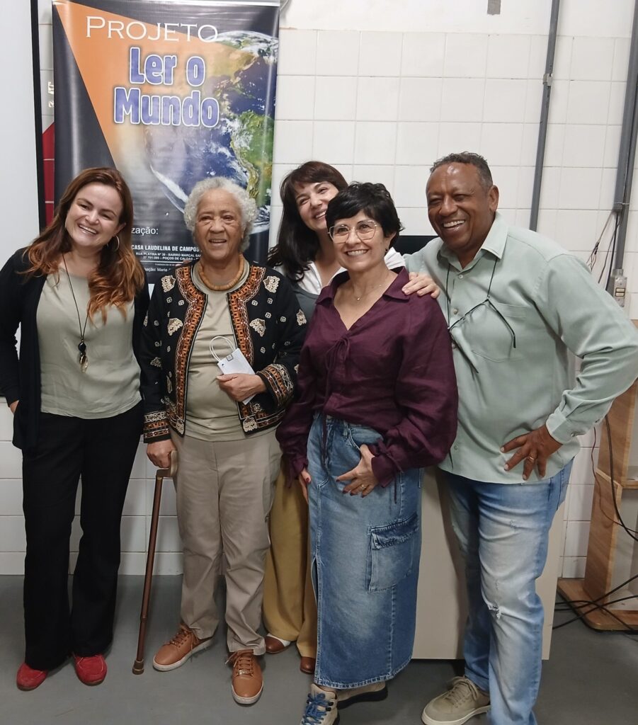 Projeto Cultural “Ler o Mundo” Promove Oficinas e Palestras em Poços de Caldas Projeto Cultural "Ler o Mundo" Promove Oficinas e Palestras em Poços de Caldas