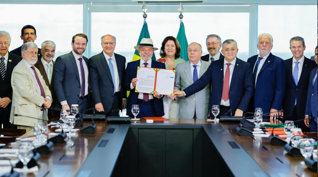 Acordo Mercosul-UE Pode Impulsionar Exportações de Minas Gerais Acordo Mercosul-UE Pode Impulsionar Exportações de Minas Gerais