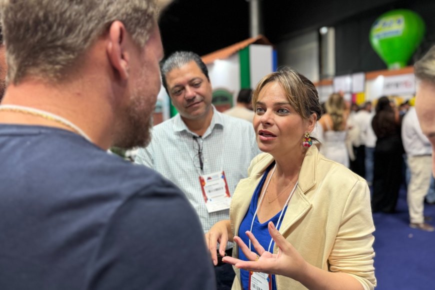 Bárbara Botega: Defensora da Identidade Mineira e do Desenvolvimento Regional no Congresso de Municípios Bárbara Botega: Defensora da Identidade Mineira e do Desenvolvimento Regional no Congresso de Municí