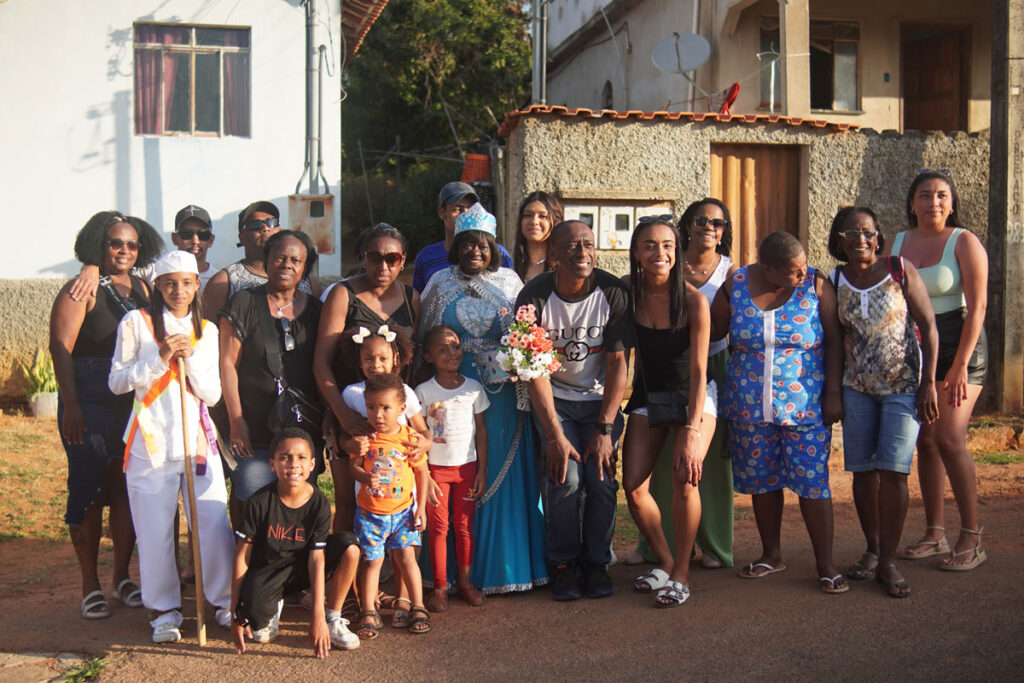 Documentário “Sá Rainhas” Destaca Protagonismo Feminino no Congado Mineiro Documentário "Sá Rainhas" Destaca Protagonismo Feminino no Congado Mineiro
