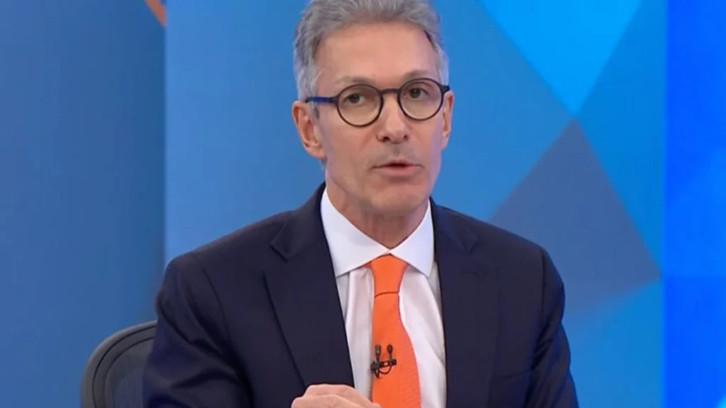 Zema explica reajuste salarial e destaca repasse para APAES em Minas Gerais