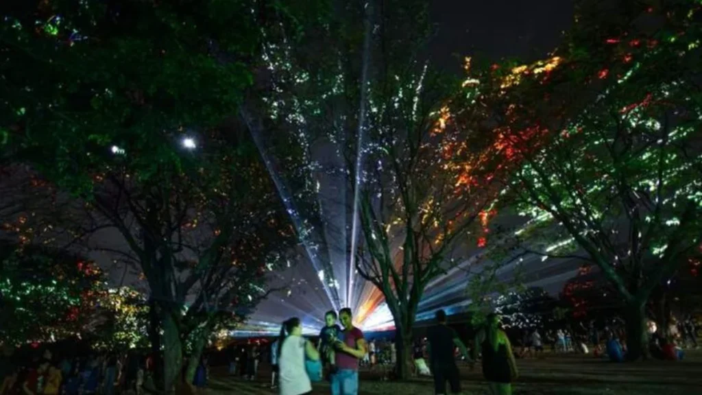 Espetáculo de Luz Transforma Centro de Uberlândia com Arte Digital