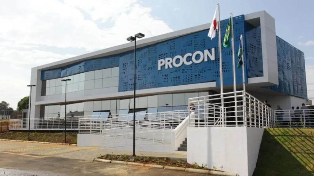 Operação Carga Pesada intensifica fiscalização em postos de Uberlândia para coibir abusos Operação Carga Pesada intensifica fiscalização em postos de Uberlândia para coibir abusos