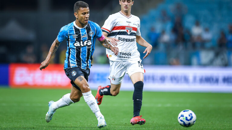 Marcos Rocha Revela Motivos de Sua Substituição em Bahia x Grêmio Imagem do artigo