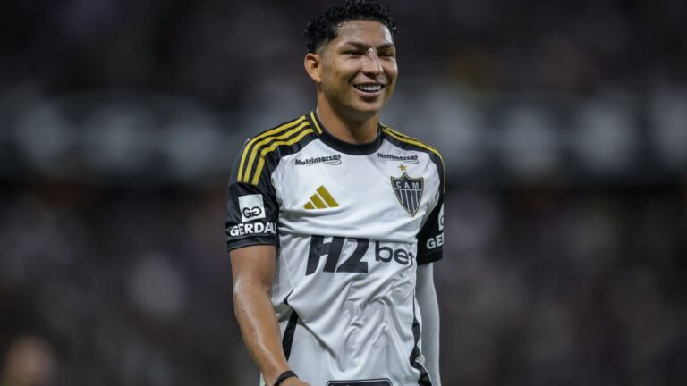Rony: Santos e Bahia na disputa, mas Remo enfrenta obstáculos na negociação Rony: Santos e Bahia na disputa, mas Remo enfrenta obstáculos na negociação