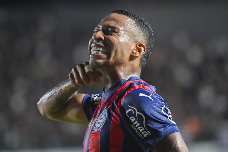 Bahia Conquista 100% de Aproveitamento na Série A e se Destaca na Competição Bahia Conquista 100% de Aproveitamento na Série A e se Destaca na Competição