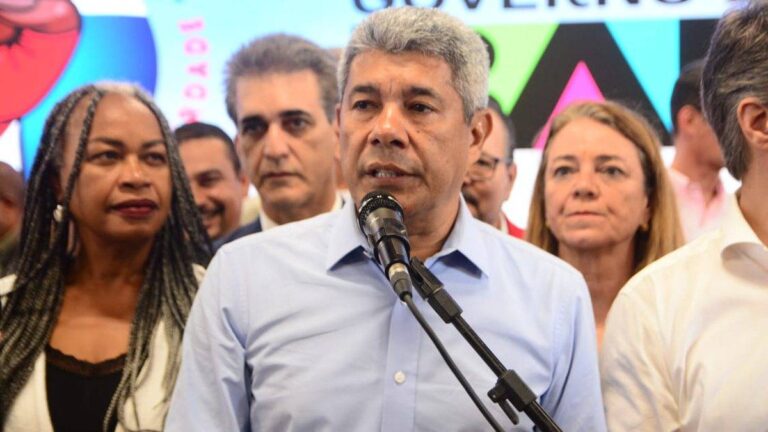 Bahia Proíbe Homenagens à Ditadura Militar com Nova Lei Sancionada por Jerônimo Bahia Proíbe Homenagens à Ditadura Militar com Nova Lei Sancionada por Jerônimo