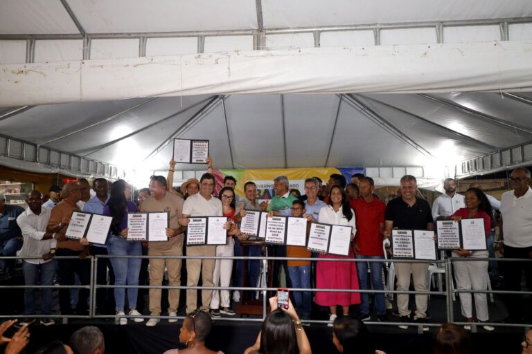 Governo da Bahia Entrega Investimentos em Educação e Segurança em Biritinga Governo da Bahia Entrega Investimentos em Educação e Segurança em Biritinga