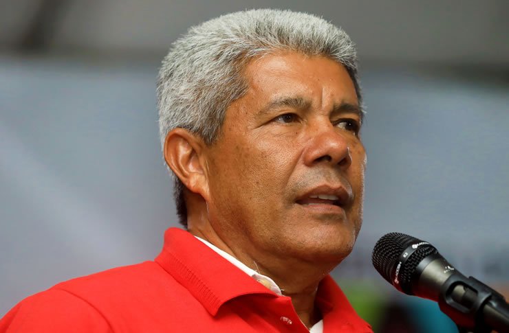 Jerônimo Rodrigues Defende Investimentos em Educação em Detrimento de Armas Jerônimo Rodrigues Defende Investimentos em Educação em Detrimento de Armas