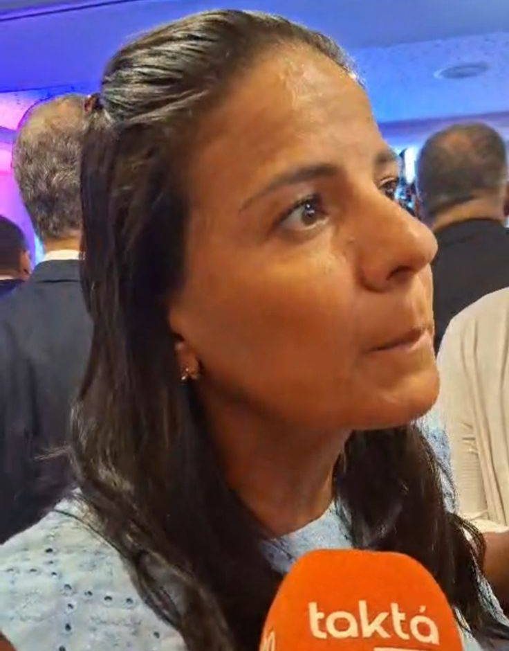 Matrícula Online: Rowenna Brito Convoca Estudantes da Bahia para 2026 Matrícula Online: Rowenna Brito Convoca Estudantes da Bahia para 2026