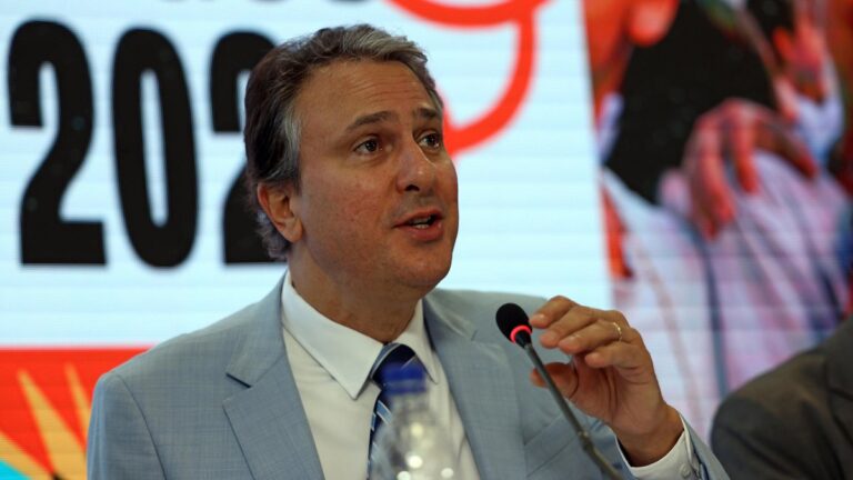 Ministro da Educação visita Rio Grande para importantes inaugurações Ministro da Educação visita Rio Grande para importantes inaugurações