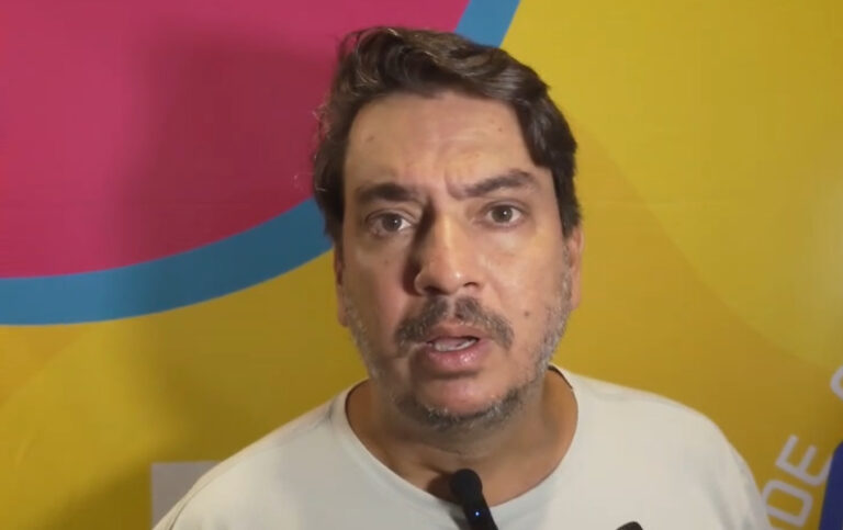 Pedro Tavares Enxerga Sinais de Mudança Política na Bahia e Um Novo Olhar de Esperança Pedro Tavares Enxerga Sinais de Mudança Política na Bahia e Um Novo Olhar de Esperança