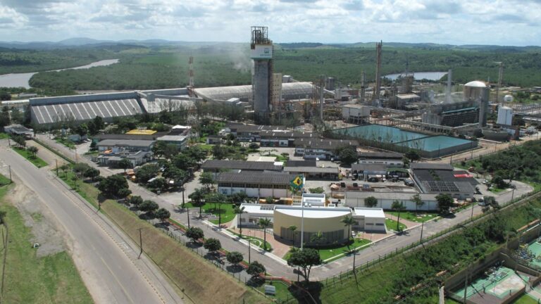 Petrobras Lança Produção de Ureia em Fábricas de Sergipe e Bahia com Investimentos Milionários Petrobras Lança Produção de Ureia em Fábricas de Sergipe e Bahia com Investimentos Milionários