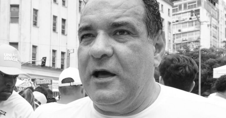 Reflexão sobre a Morte de Alan Sanches: A Política em Suspenso por um Final de Semana Reflexão sobre a Morte de Alan Sanches: A Política em Suspenso por um Final de Semana