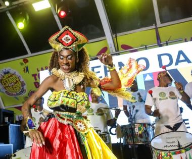Sexta (30) no Pelourinho: Samba e Cultura Afro-Baiana em Grande Estilo Sexta (30) no Pelourinho: Samba e Cultura Afro-Baiana em Grande Estilo