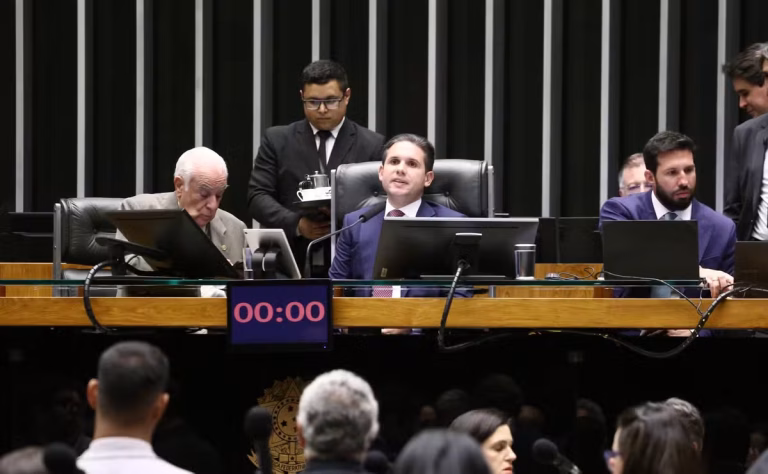 Câmara Aprova Medida Provisória do Gás do Povo e Conclui Agenda Legislativa Câmara Aprova Medida Provisória do Gás do Povo e Conclui Agenda Legislativa