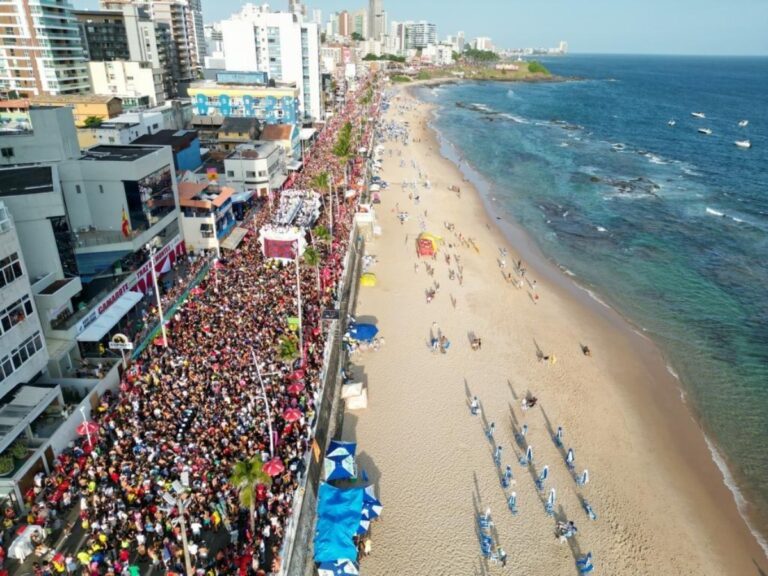 Carnaval de Salvador 2024: Atrações Confirmadas e Programação Imperdível Carnaval de Salvador 2024: Atrações Confirmadas e Programação Imperdível