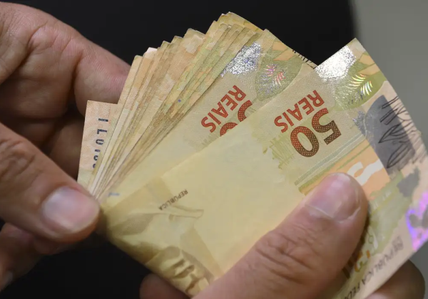 Isenção de IR para salários até R$ 5 mil: novidades a partir deste mês Isenção de IR para salários até R$ 5 mil: novidades a partir deste mês